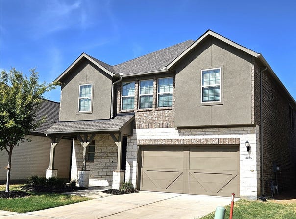 2225 Crooked Bow Drive, Mesquite, TX 75149