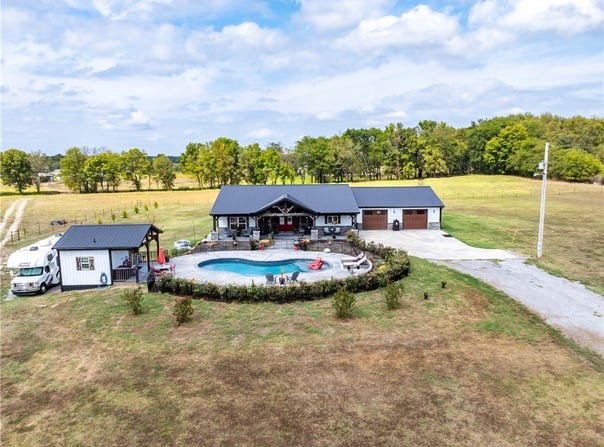 348 E Tulsa Avenue, Kansas, OK 74347