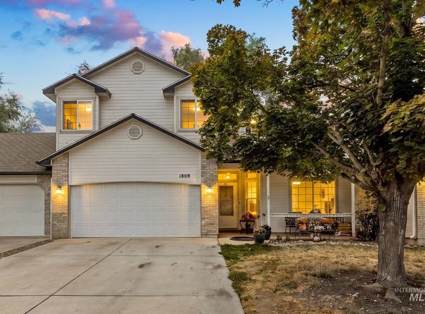 1809 W Eaglecrest Dr, Nampa, ID 83651