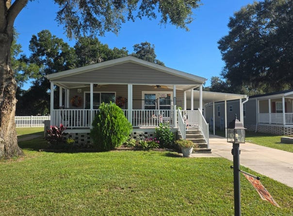 2272 SE 100th LN, Webster, FL 33597