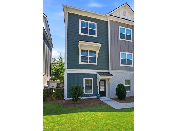 1256 Allusion Lane, Mount Pleasant, SC 29466