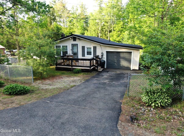 131 Wendell Avenue, Broadalbin, NY 12025