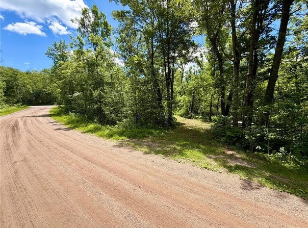 27639 Gateway Road, Garrison Twp, MN 56450