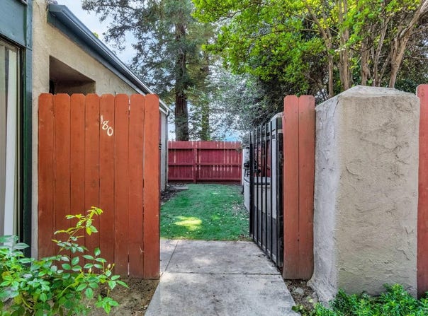 5965 E Shields Avenue, Fresno, CA 93727