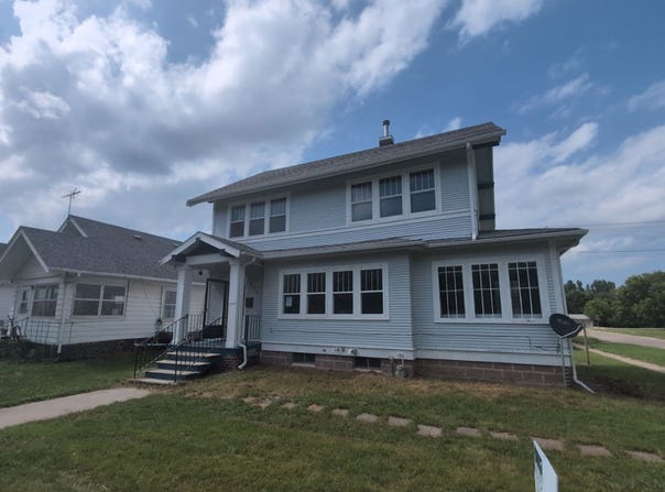 624 Willis Avenue, Perry, IA 50220