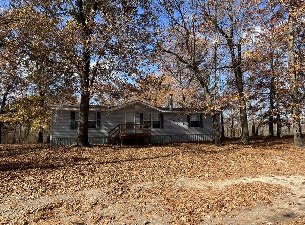 371 Post Oak Road, Seligman, MO 65745