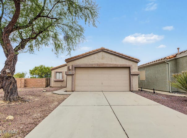 9849 E Spanish Flower Court, Tucson, AZ 85748