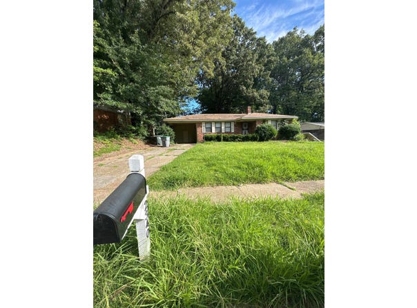 2340 MCGOWAN Dr, Memphis, TN 38127
