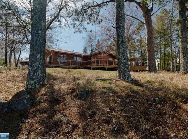 8947 Wakemup Village E, Cook, MN 55723