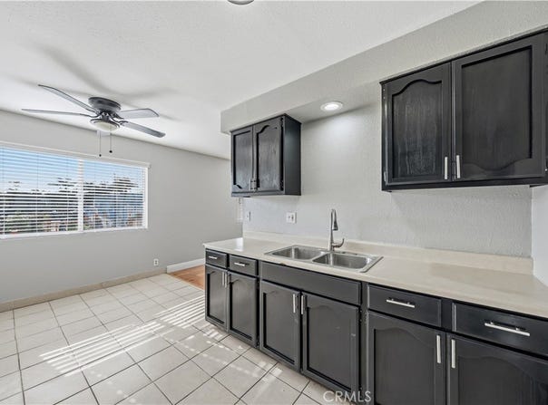 1308 E Oaks Street, Compton, CA 90221