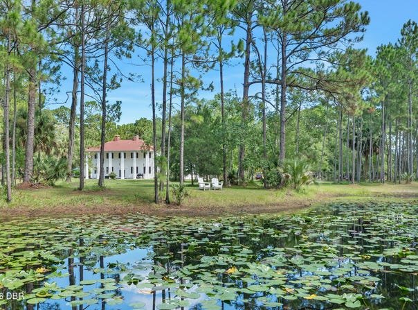 45 Winchester Road, Ormond Beach, FL 32174
