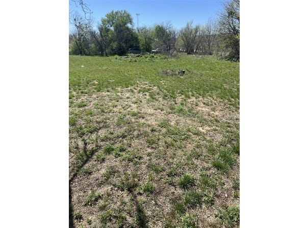 2312 Main Blvd, Brownwood, TX 76801