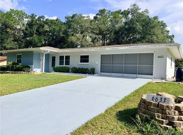 6633 E Gurley Street, Inverness, FL 34452