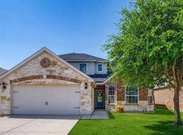4225 Tower Lane, Crowley, TX 76036