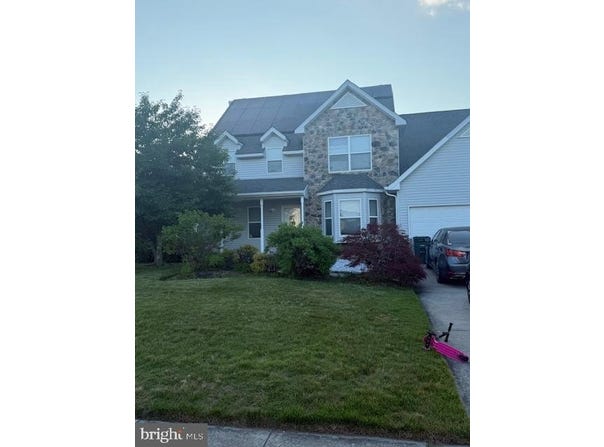 41 SASSAFRAS Drive, SICKLERVILLE, NJ 08081