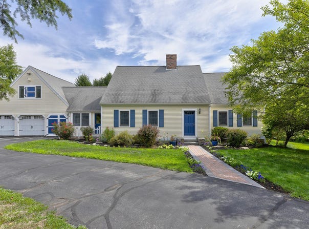 6 Settlers Way, Gorham, ME 04038
