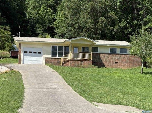 398 Rocky Hollow Cutoff, Attalla, AL 35954