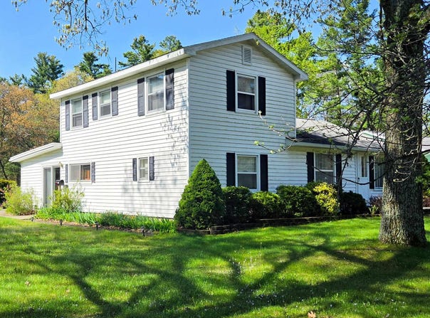 4710 MacKenzie, Oscoda, MI 48750