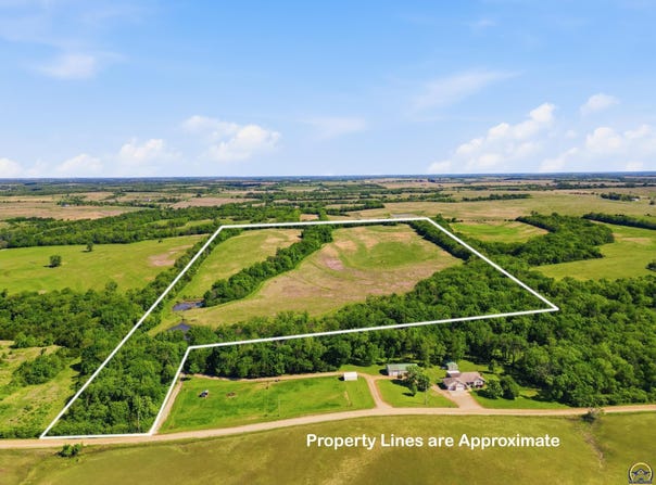 5400 Blk W 165th Street, Burlingame, KS 66413