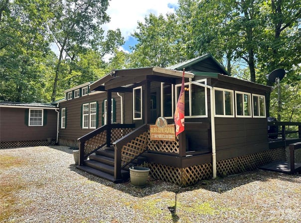 21 Bear Cub Drive, Spruce Pine, NC 28777