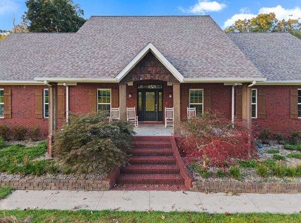3752 Kentucky 121, Murray, KY 42071