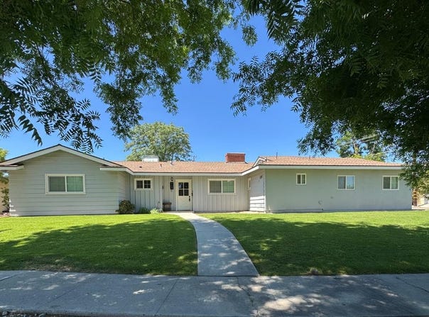 905 Bell Avenue, Taft, CA 93268