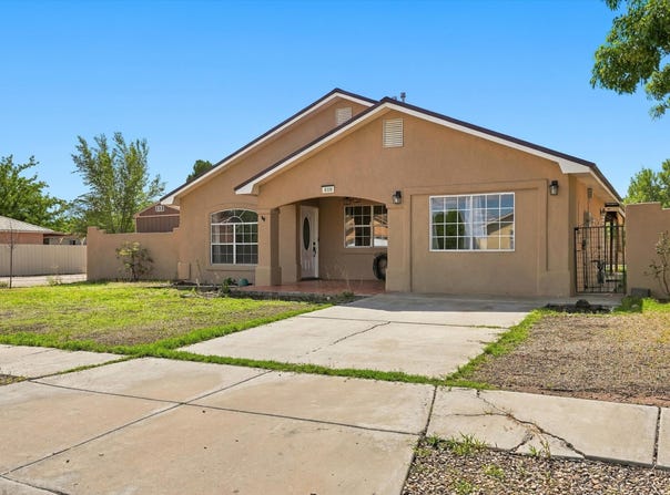 800 Sean Avenue, Socorro, NM 87801