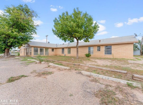 1601 Vanda Avenue, Lubbock, TX 79403