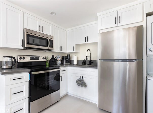 20662 Lemay Street, Winnetka, CA 91306