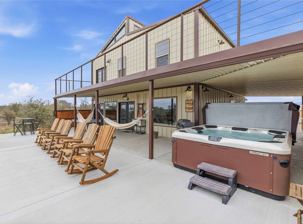 115 Comanche Vista Drive, Comanche, TX 76442