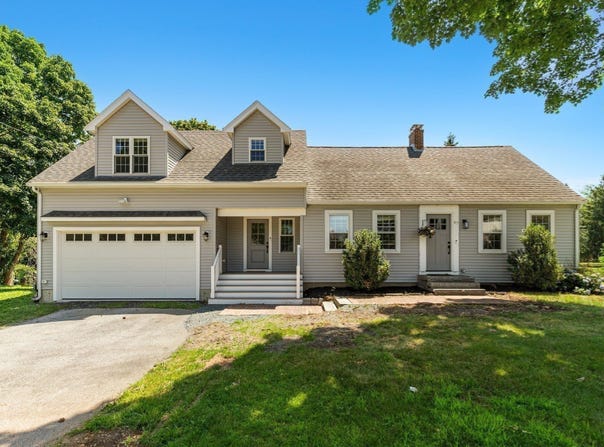 67 Maple St, Wenham, MA 01984
