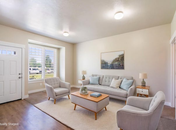 1754 E SKYLINE Dr, Eagle Mountain, UT 84005