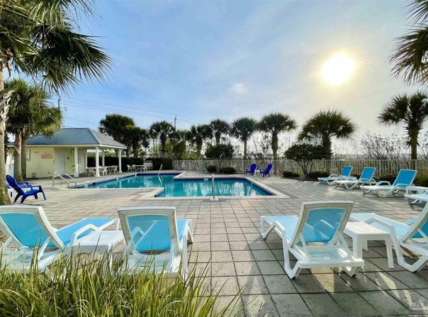 8436 Gulf Blvd, Navarre, FL 32566