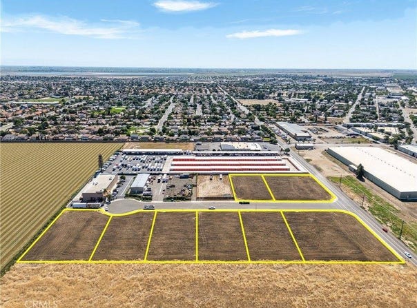 216 Commerce, Los Banos, CA 93635