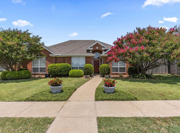 7201 Armstrong Lane, Rowlett, TX 75089