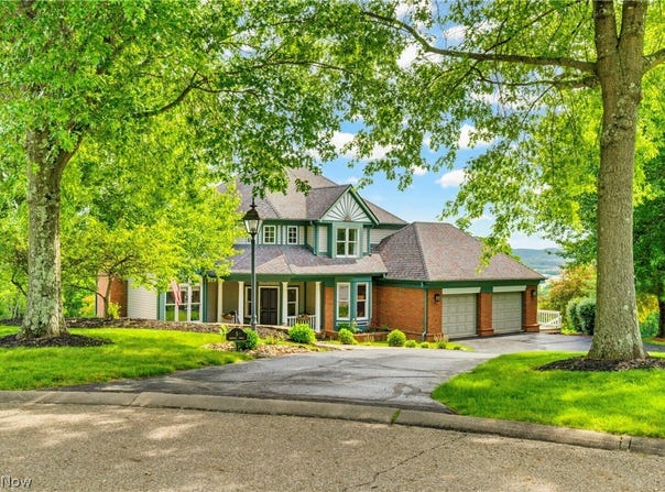 5 Medbery Drive, Coshocton, OH 43812