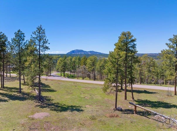 426 Lone Elk Road, Spearfish, SD 57783