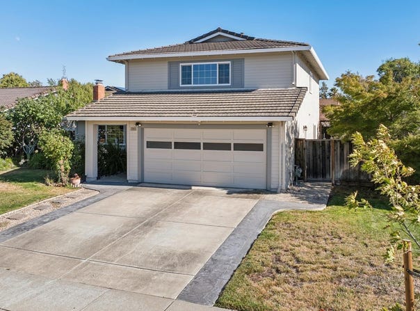 3560 Kirkcaldy St, Pleasanton, CA 94588