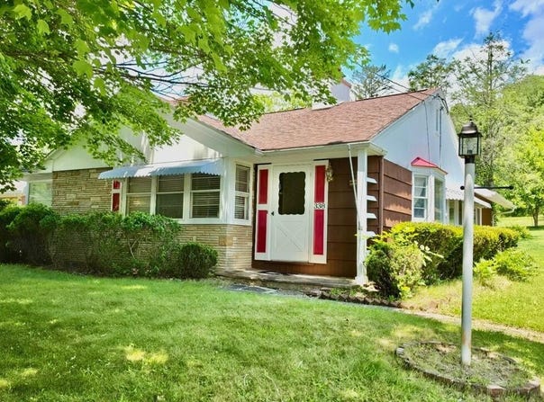 338 Rowan Rd, White Sulphur Springs, WV 24986