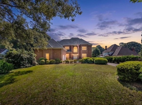 1711 Tyndall Point Road, Gloucester Point, VA 23062