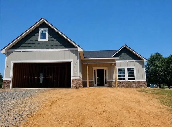 90 W Meadow Lakes Boulevard, Cedartown, GA 30125
