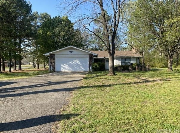 21917 E State Highway 22, Delaware, AR 72835