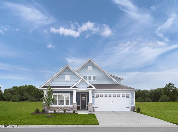 633 Delia Circle, Navassa, NC 28451