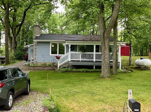 4737 Mary E Drive, Hale, MI 48739