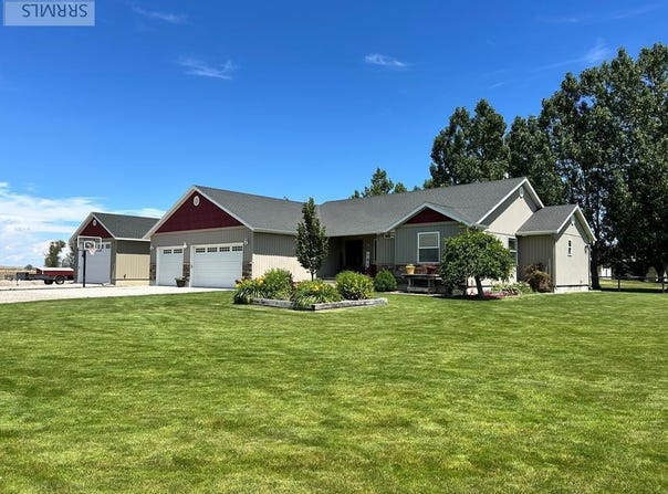 98 N 3250 E, Rigby, ID 83442