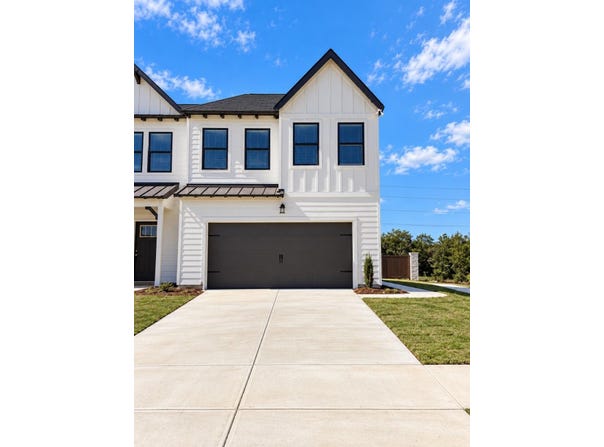 6600 Monarch Circle, Hixson, TN 37343