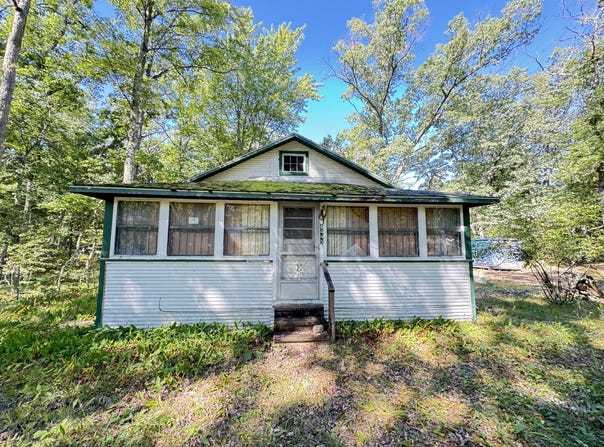 8445 Ashland Avenue, Bitely, MI 49309