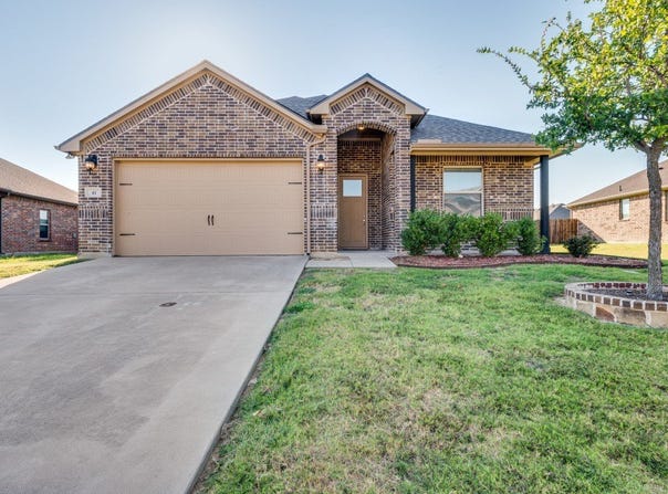41 Kramer Lane, Sanger, TX 76266