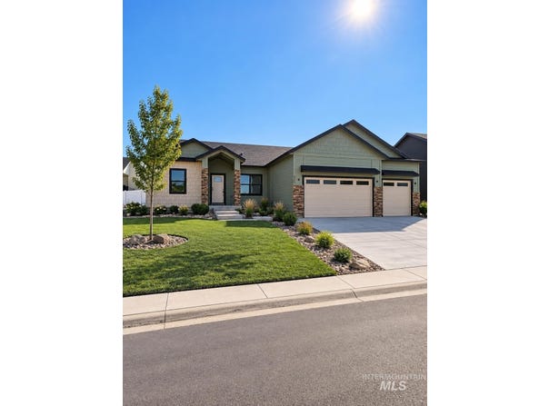760 Oakmont St, Payette, ID 83661