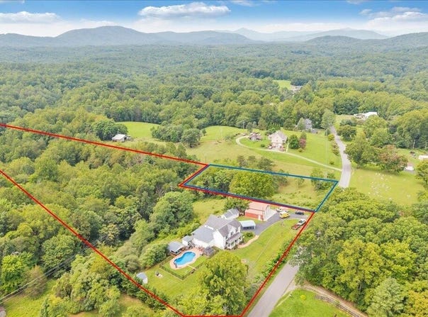 1150 Drewrys Hill Rd, Vinton, VA 24179